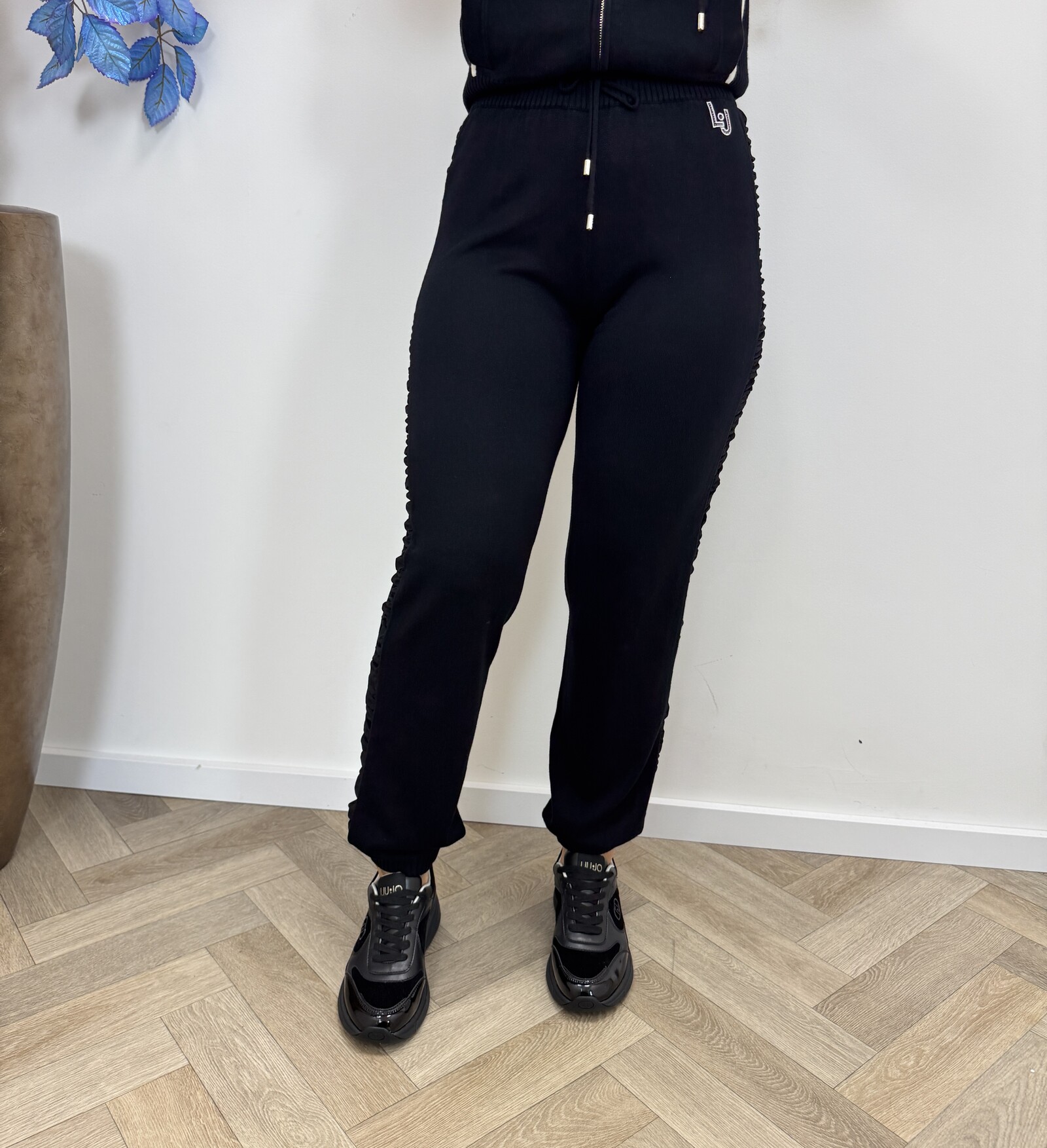 Liu-Jo Pants Ruffle Black Liu Jo 1974