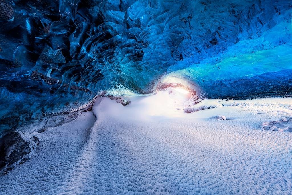 Ice tunnel