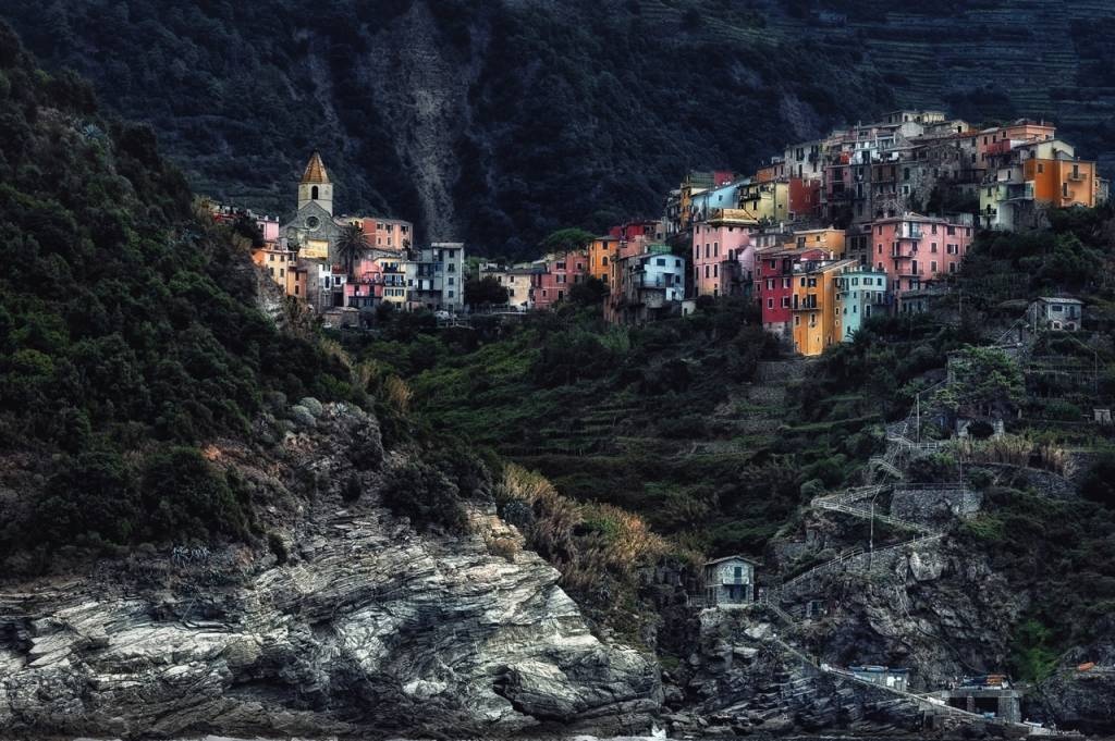 Village on the rocks