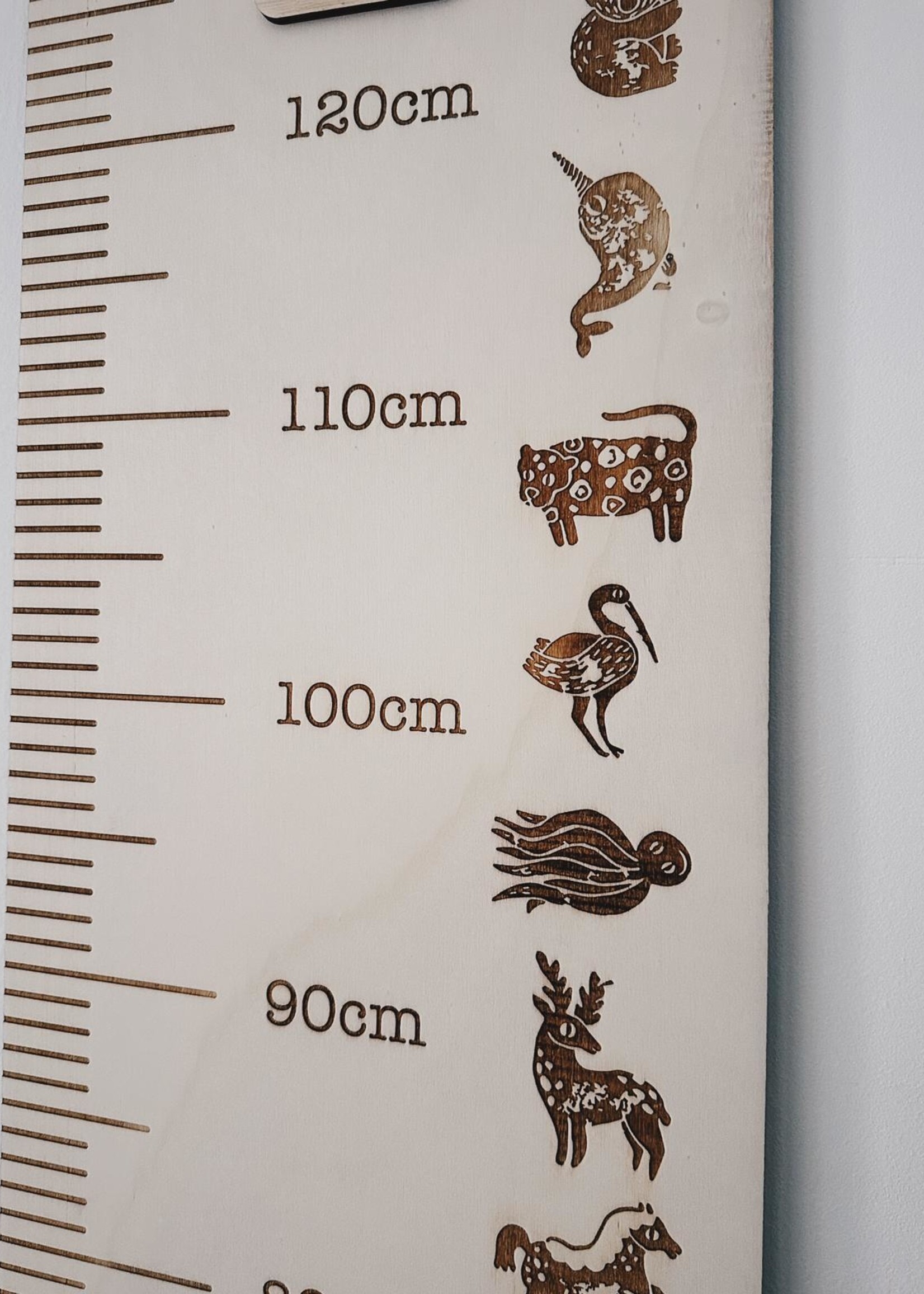 By OOAK  Wooden Growth Chart - Animals - 1,4m