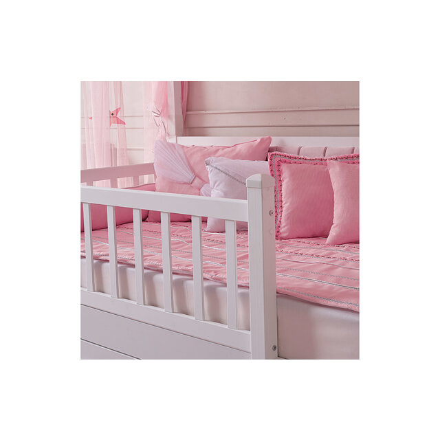 Soho Queen Montessori Kinderkamer Soho Queen Montessori Kinderkamer
