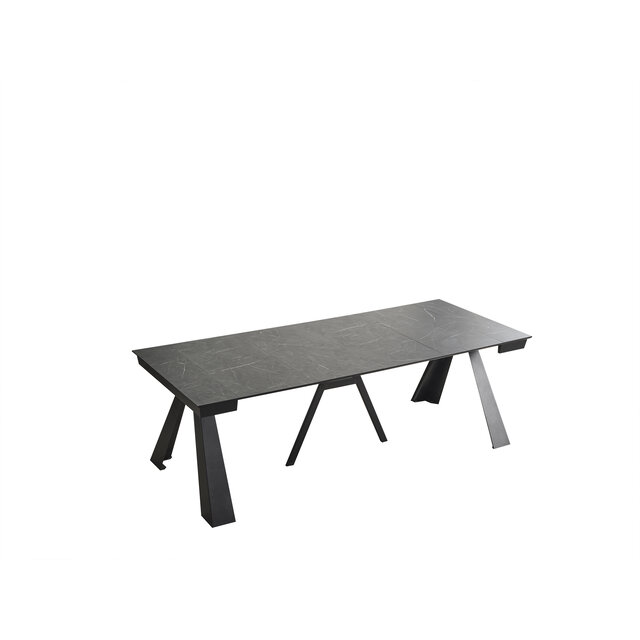 Mounta Eettafel