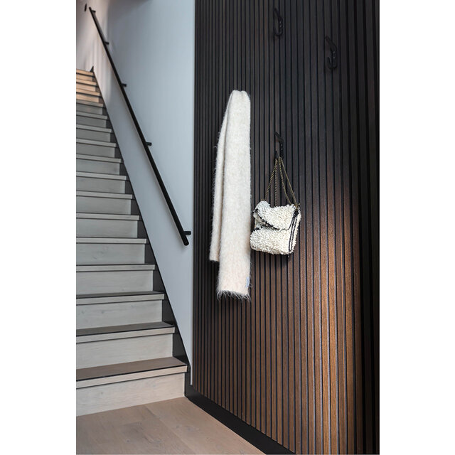 Attico 830 | Rigid Click