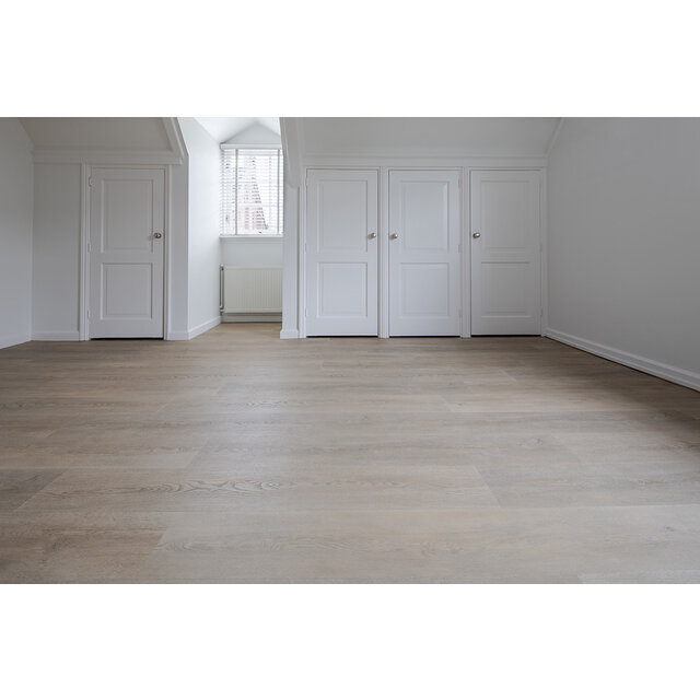 Palazzo 710 | Rigid Click