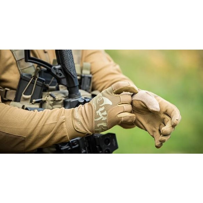HELIKON-TEX ALL ROUND FIT TACTICAL GLOVES® - COYOTE/ADAPTIVE GREEN