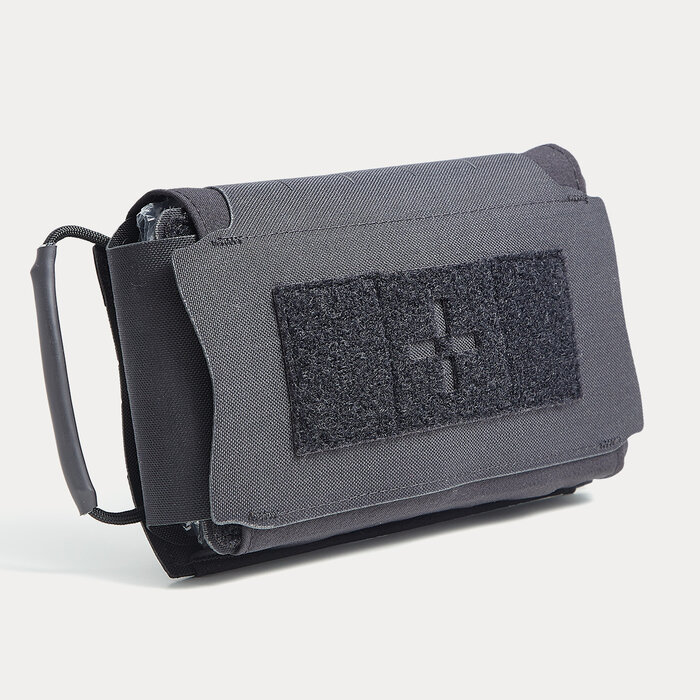 TERRA B MEDIUM IFAK INCLUDING MEDIUM TRAUMA KIT - BLACK