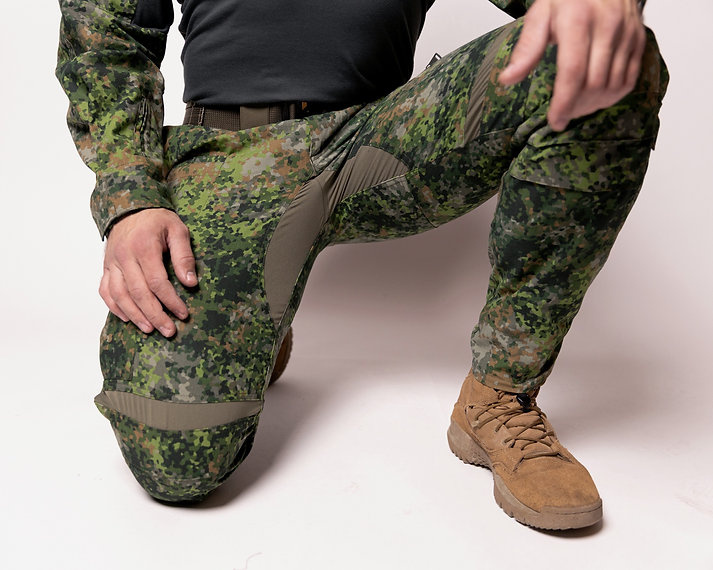 WOMBAT TACTICAL GEN. 2.2 NFP IRR NEUTRON COMBAT PANTS DEFENDER-M - GREEN
