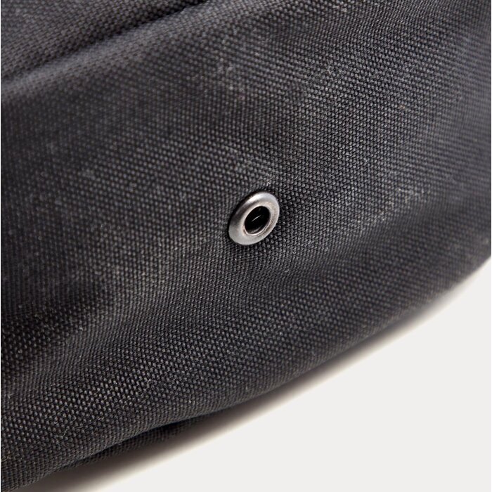 TERRA B UTILITY POUCH MEDIUM - BLACK