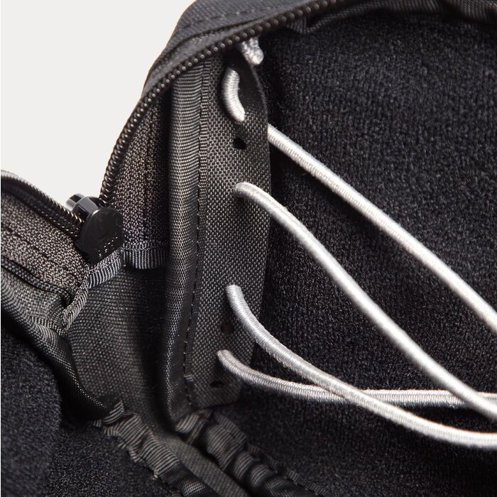 TERRA B UTILITY POUCH MEDIUM - BLACK
