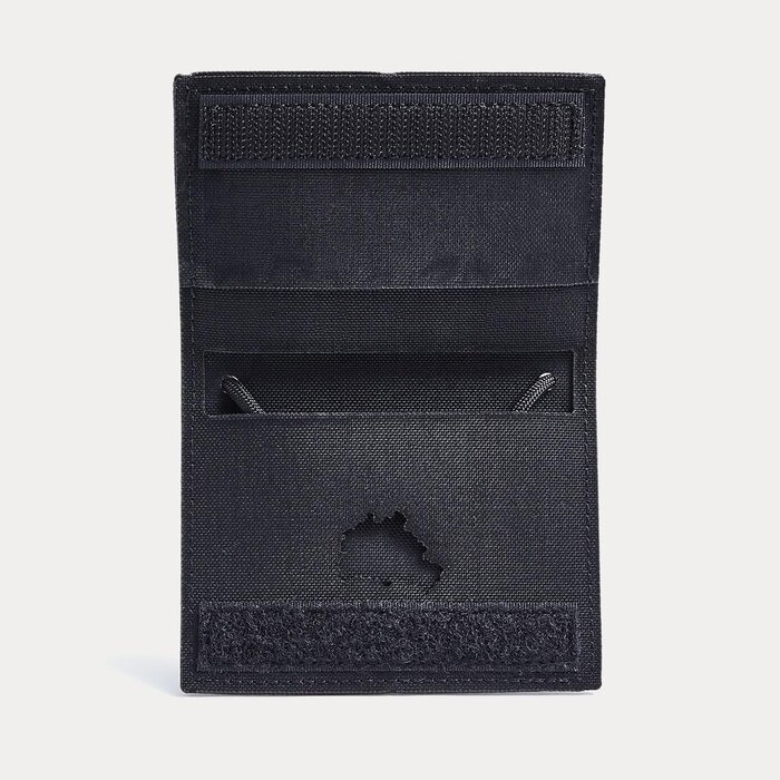 TERRA B ID CARD HOLDER - BLACK