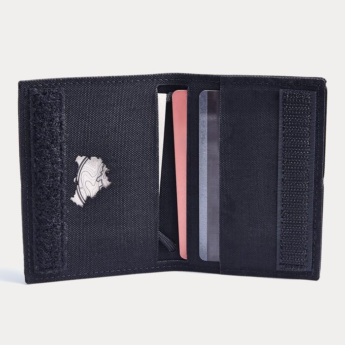 TERRA B ID CARD HOLDER - BLACK