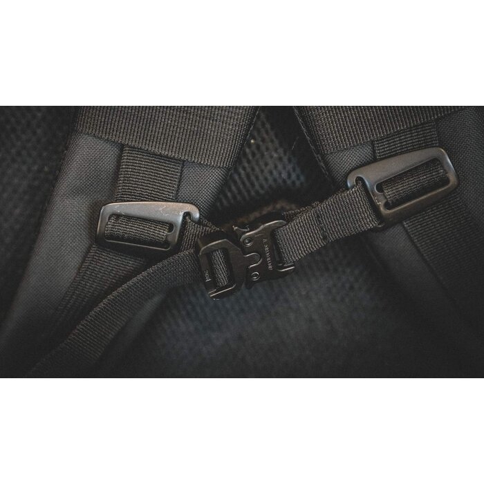 SUBTECH DRYPACK 28L