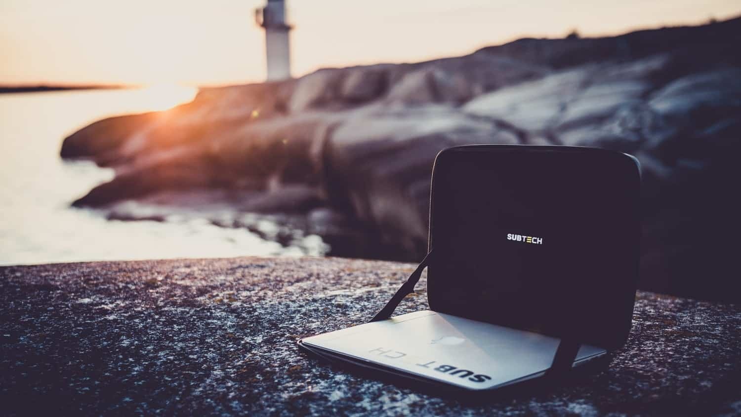 SUBTECH LAPTOP DRYCASE