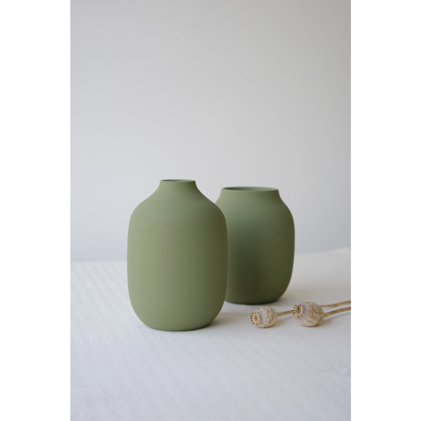 O Cactuu The Island Collection 04 Vase - Olive Green H 16cm