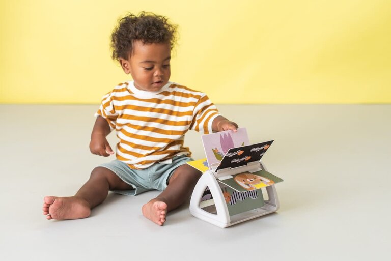 Taf Toys Taf Toys Tummy Time Spinning book