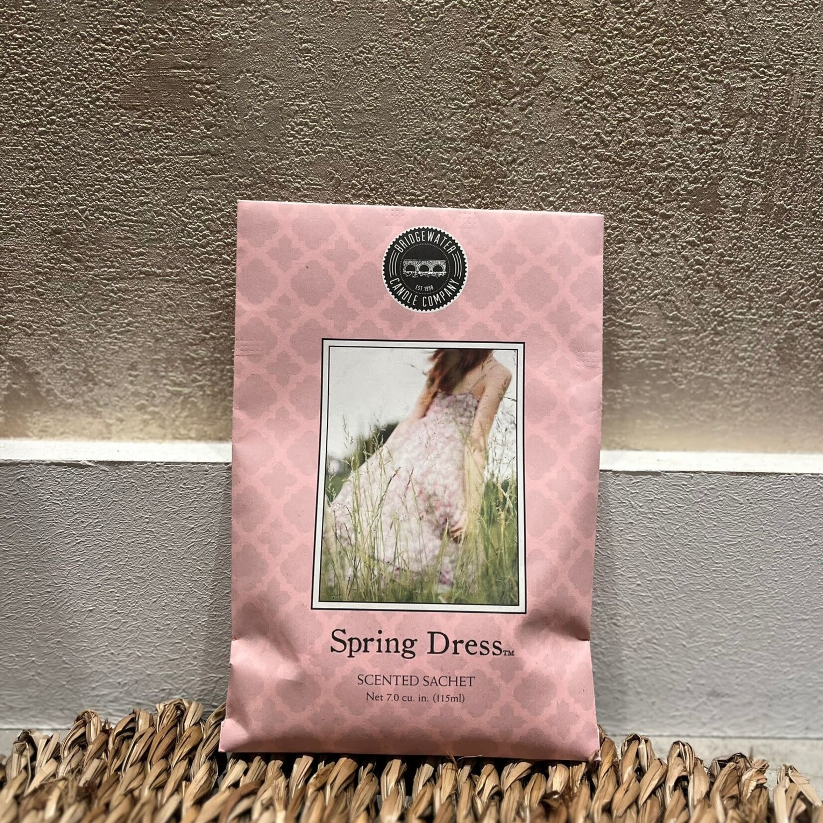 Brige water spring dress scented sachet