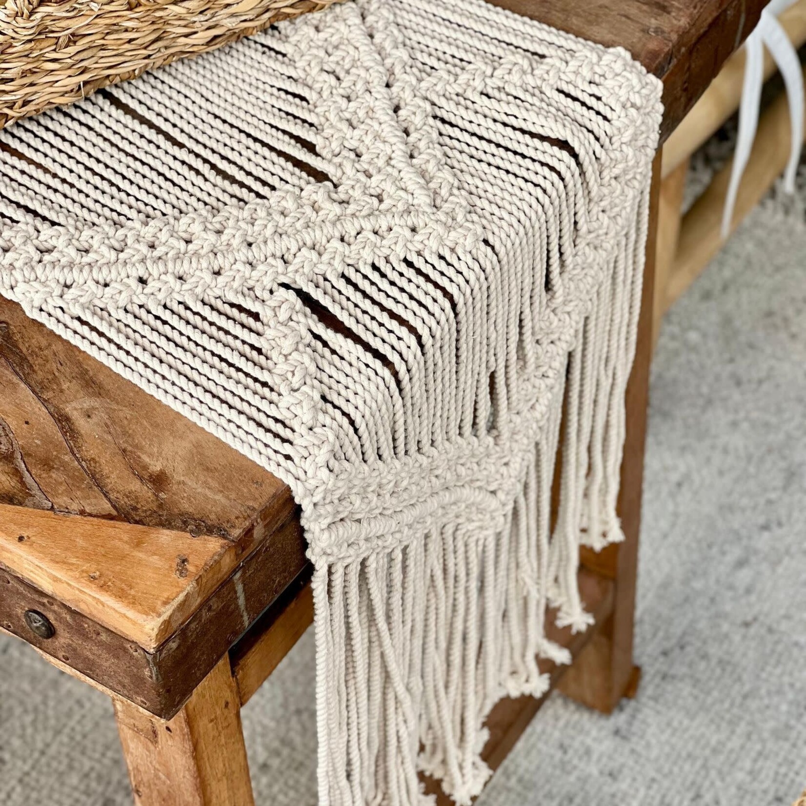 Macrame tafelloper 240x30 cm