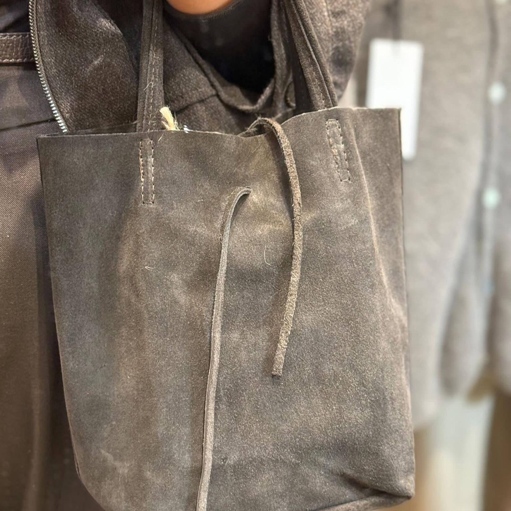 Alice donker bruin suede