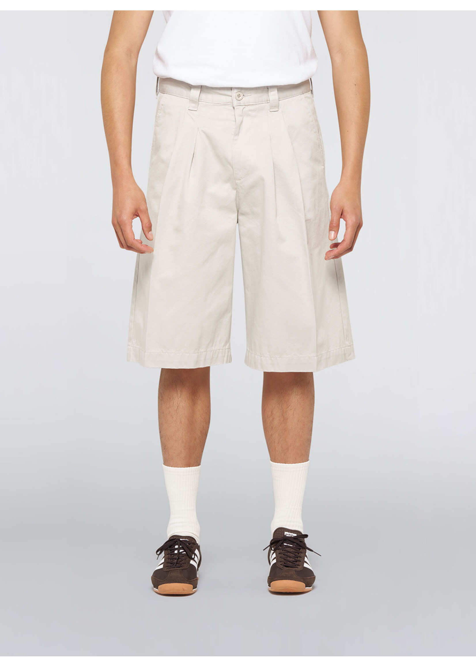 Edwin Adams Short Glacier Gray I034941