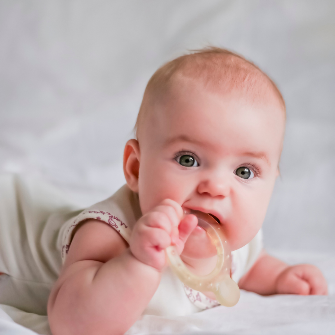 Kies de beste bijtring: Essentiële Tips voor de tandjesfase van je baby"