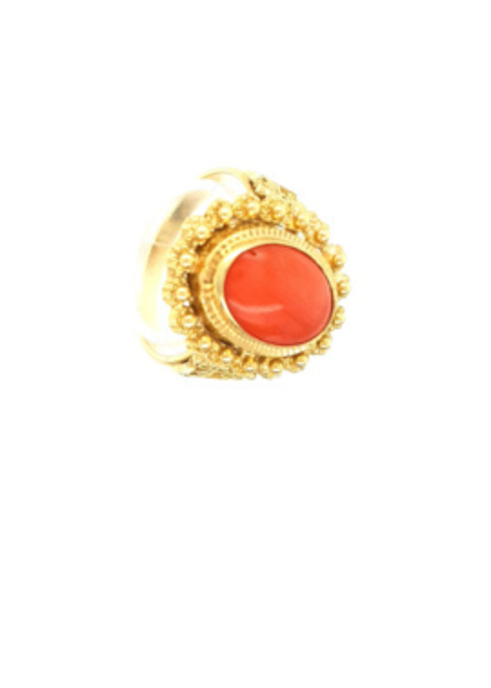 Vintage & Occasion Occasion gouden ring met rode bloedkoraal