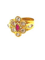 Vintage & Occasion Occasion gouden ring met robijn en zirkonia's