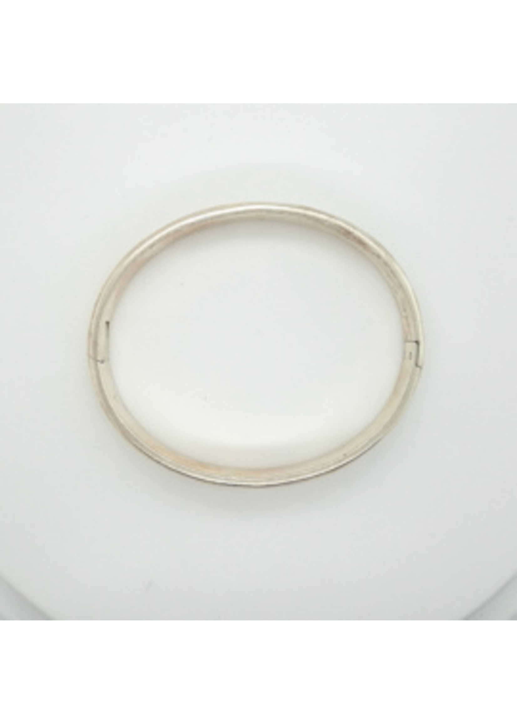 Vintage & Occasion Occasion massief zilveren bangle