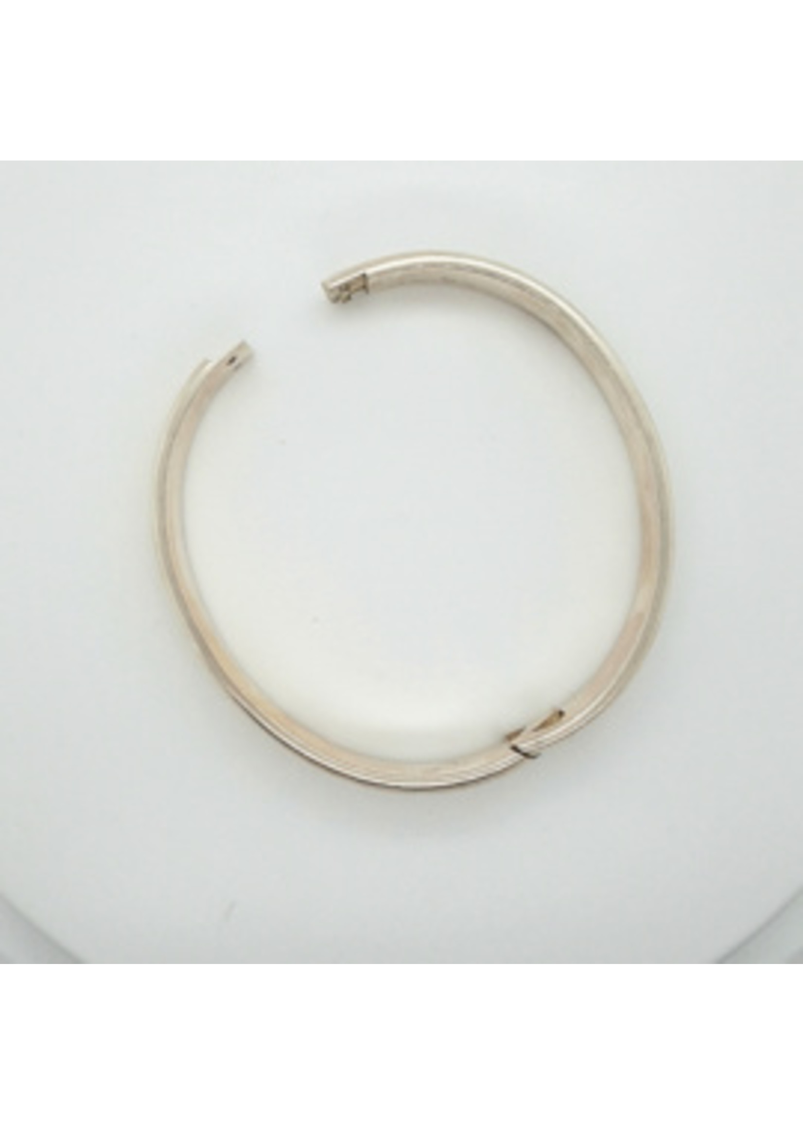 Vintage & Occasion Occasion massief zilveren bangle