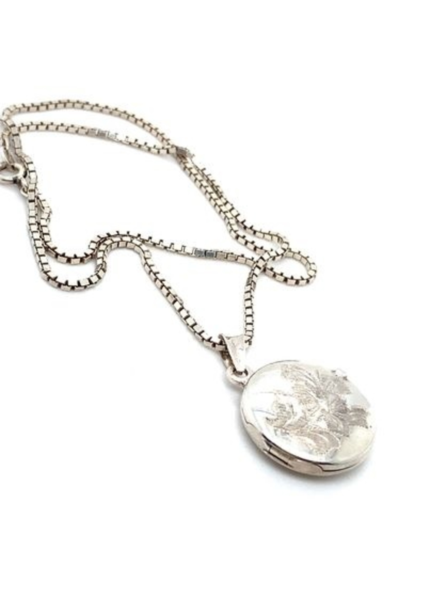 Vintage & Occasion Occasion zilver medaillon aan ketting