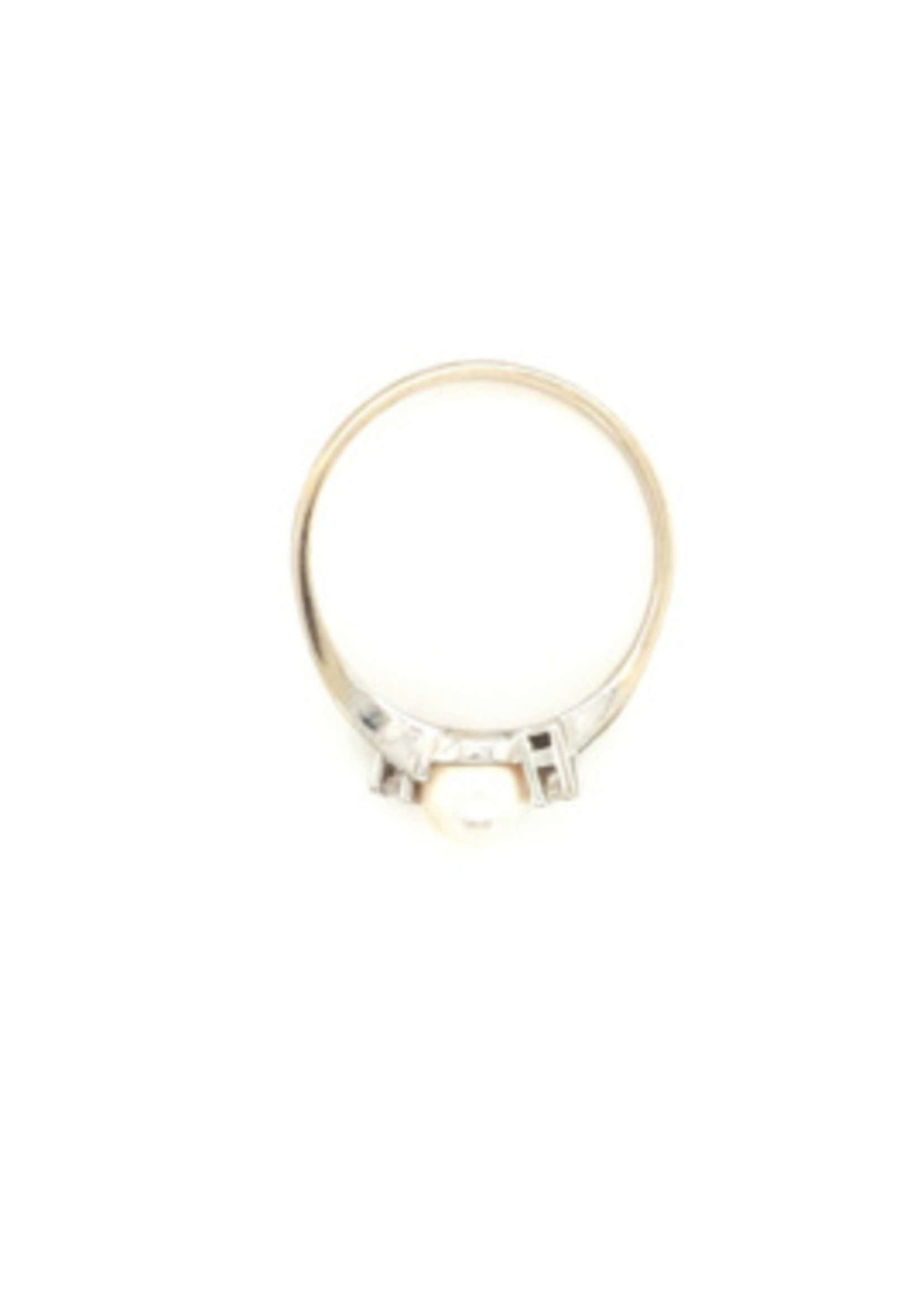 Vintage & Occasion Occasion witgouden ring met parel en diamant 0.06ct SI J