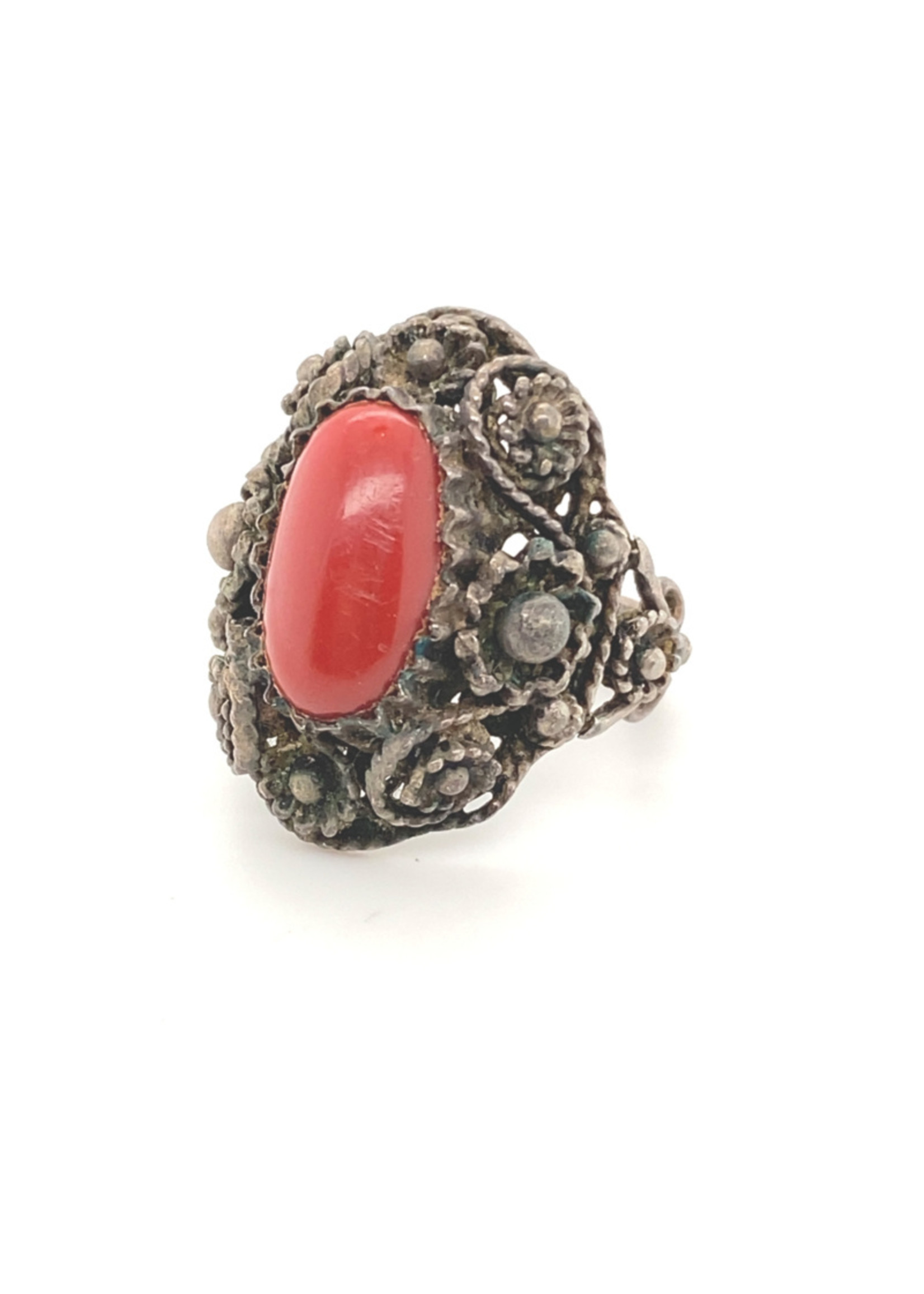 Vintage & Occasion Occasion zilveren ring met koraal