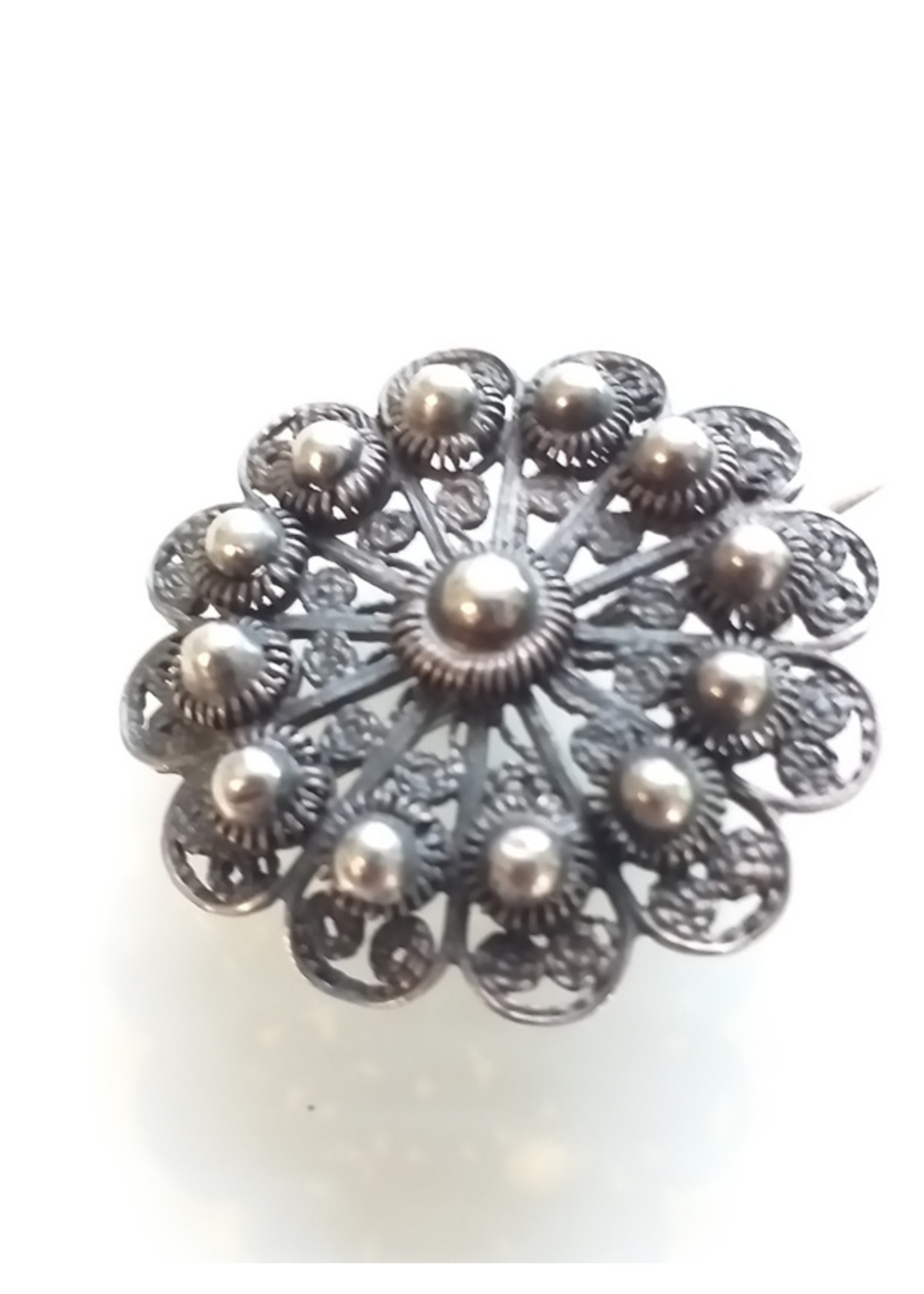 Vintage & Occasion Vintage broche Zeeuwse knoop zilver