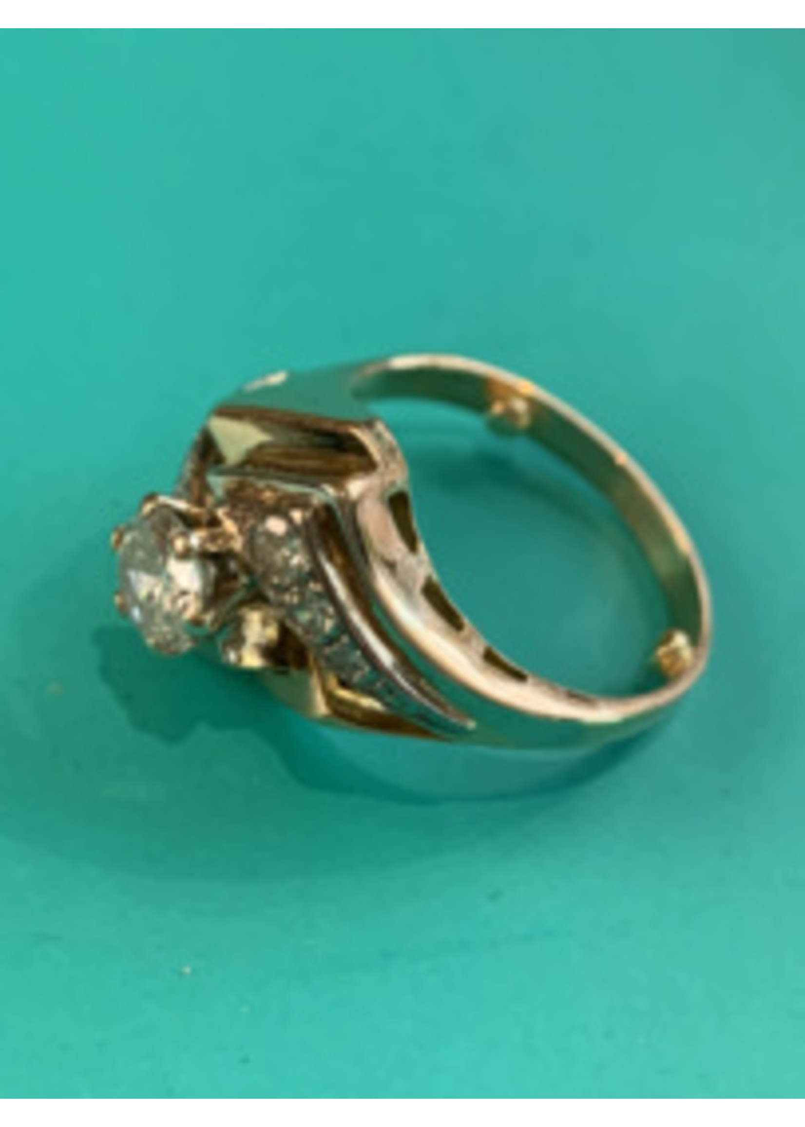 Vintage & Occasion Occasion bicolor fantasiering met diamant 0,86ct