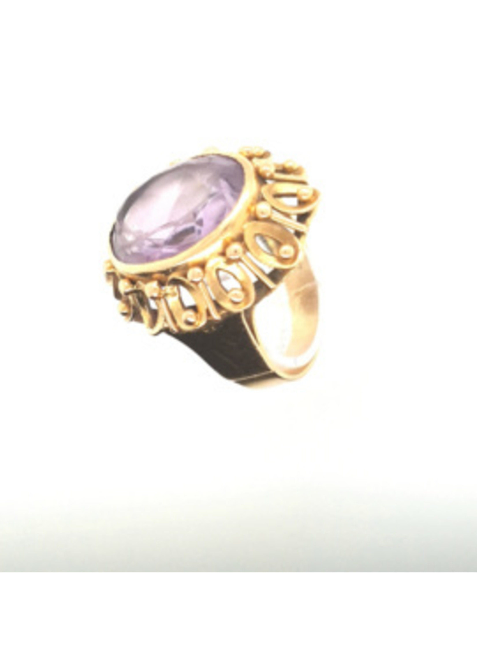 Vintage & Occasion Occasion gouden ring met paarse synthetische steen