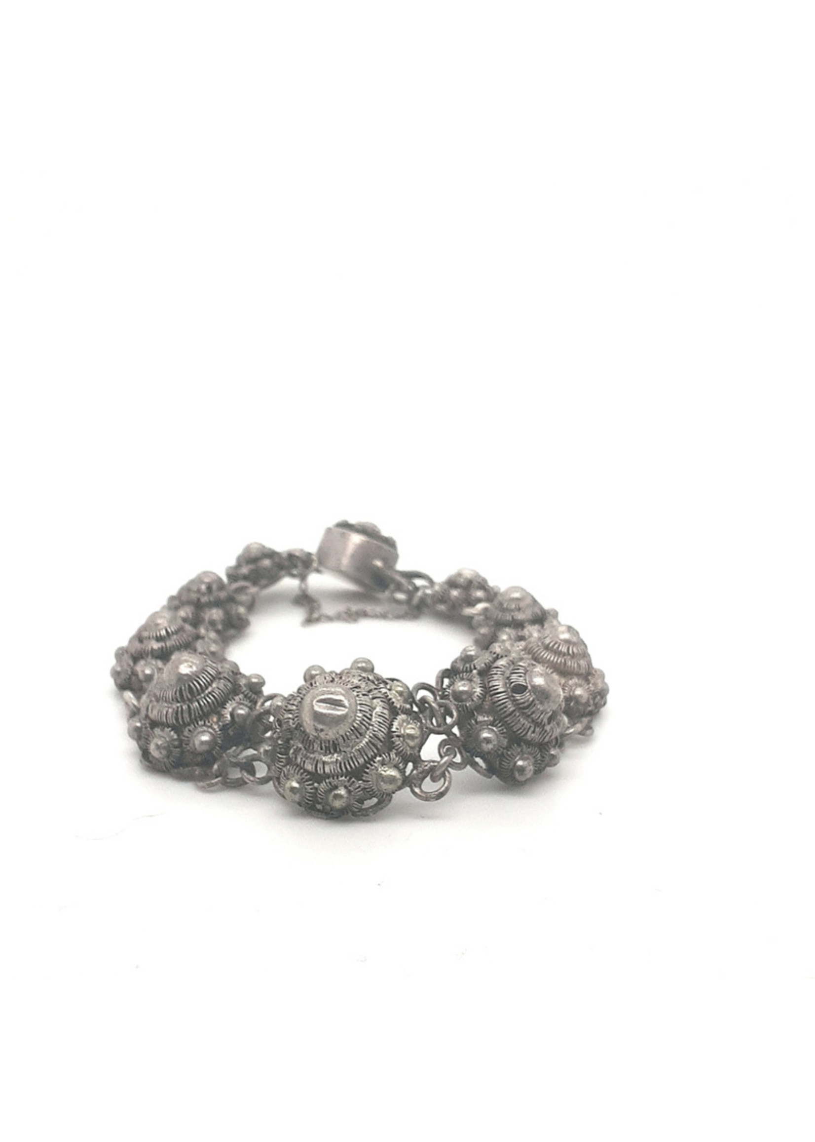 Vintage & Occasion Occasion zilveren armband Zeeuwse knopen