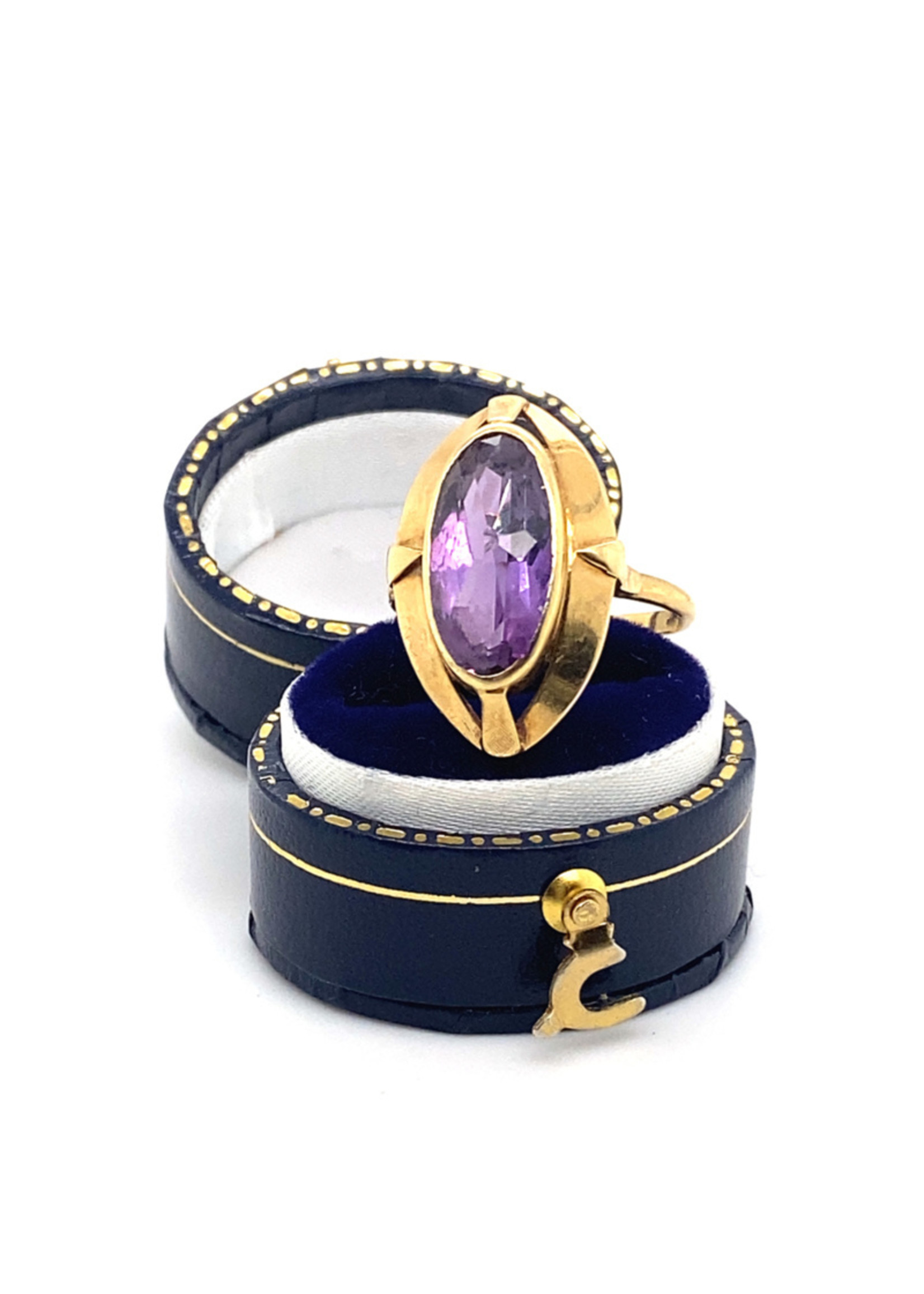 Vintage & Occasion Vintage & Occasion gouden ring met paarse amethist - maat 19