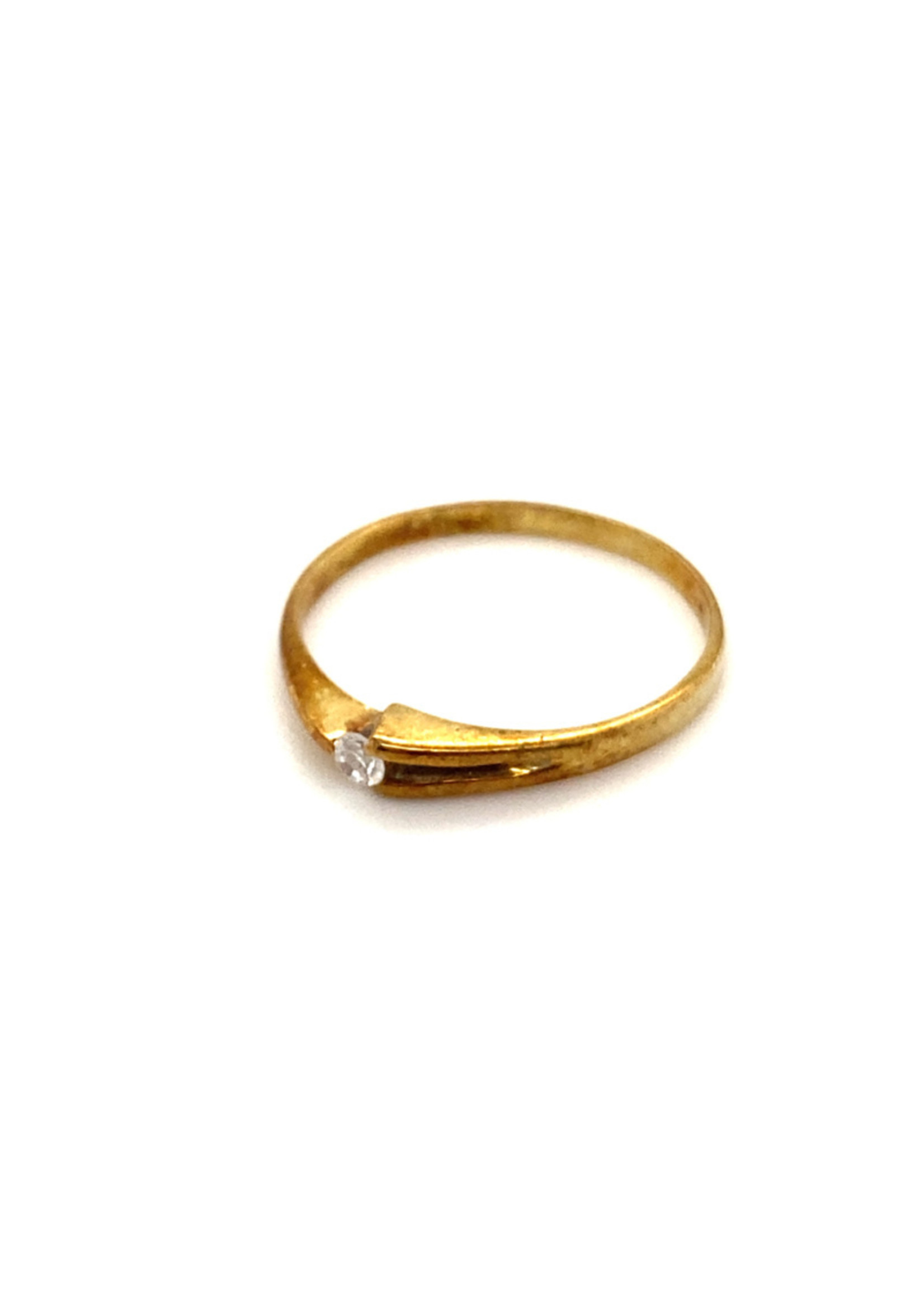 Vintage & Occasion Occasion fijne gouden ring met diamant 0.05ct