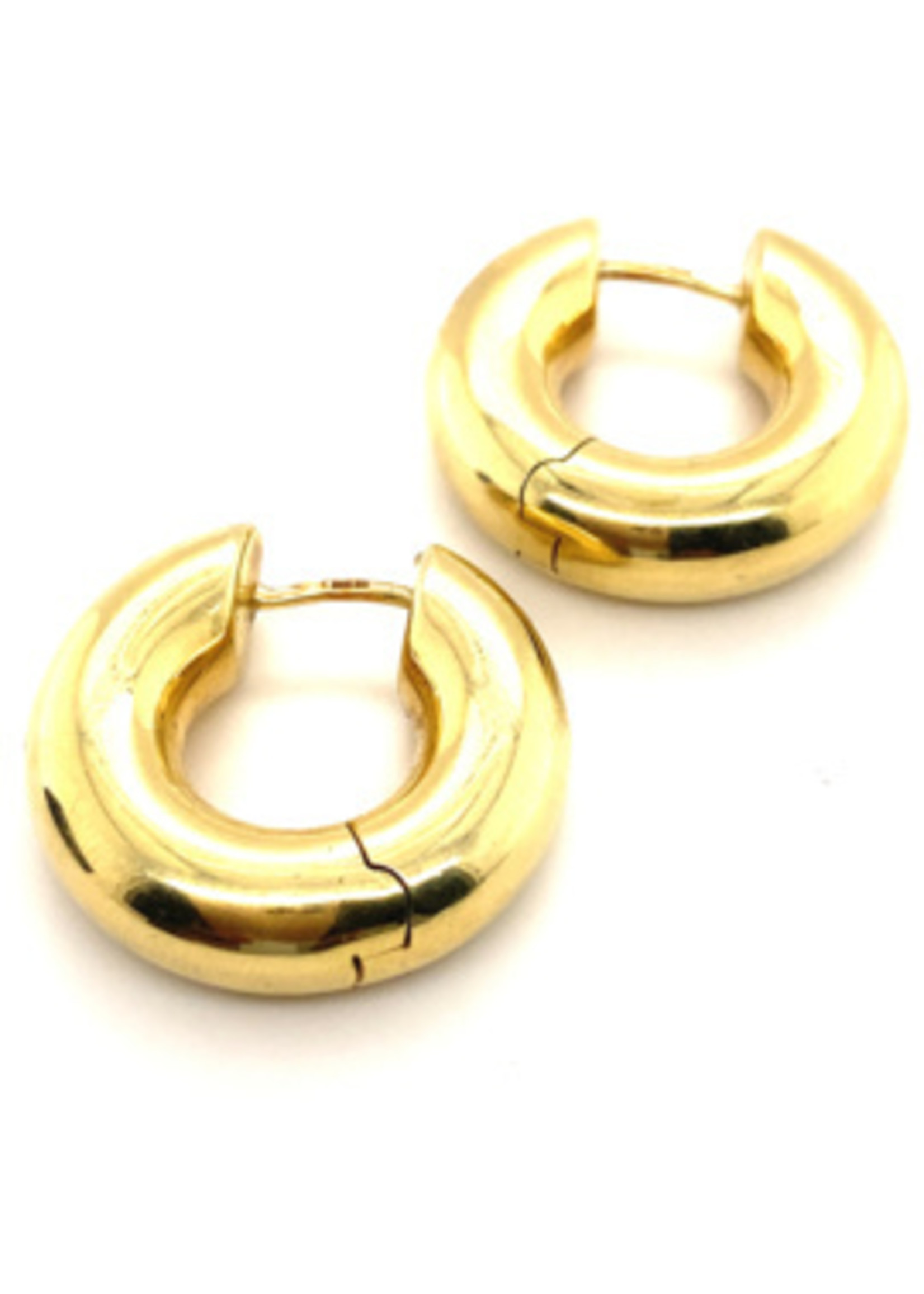 Vintage & Occasion Occasion  14 k gouden buis creolen 2.4cm