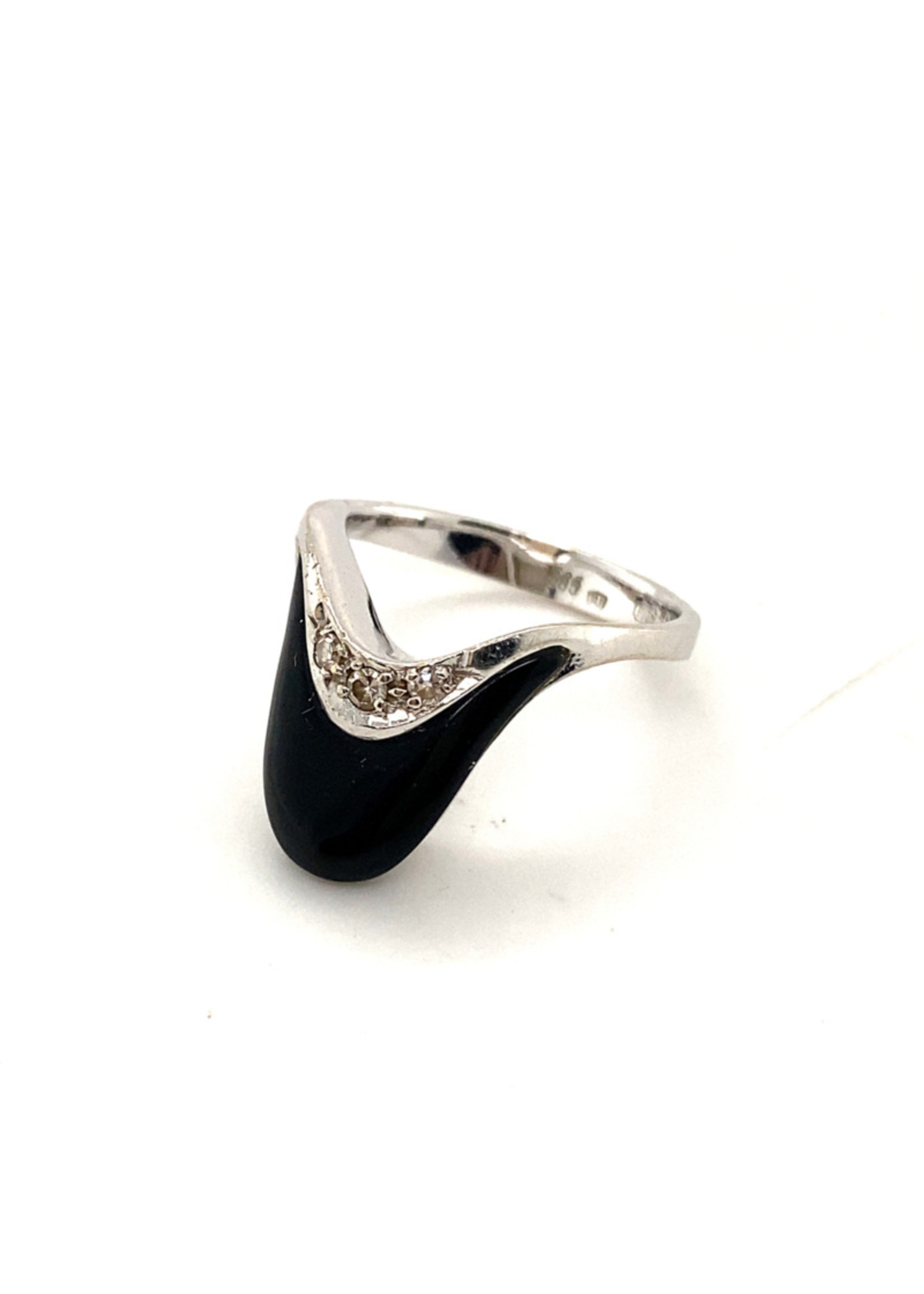 Vintage & Occasion Occasion handgemaakte design ring met onyx en diamant