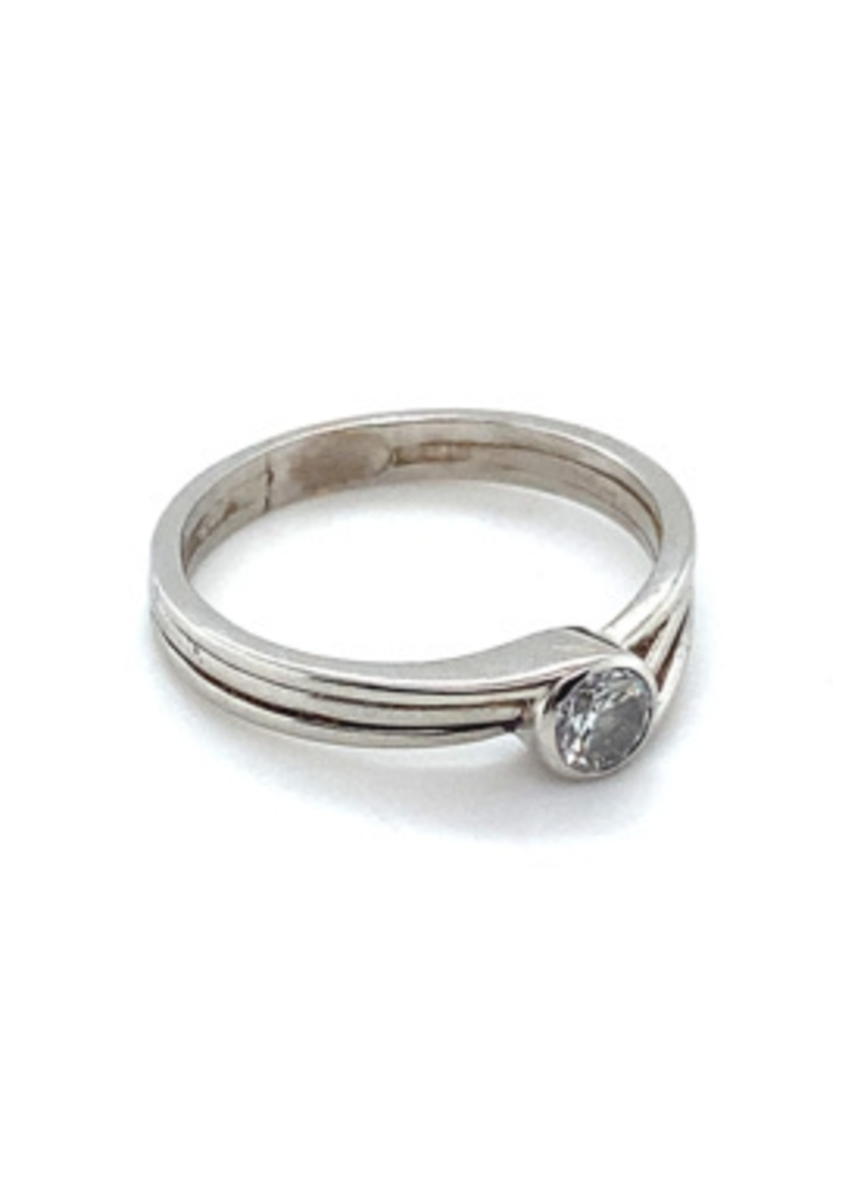 Vintage & Occasion Occasion fantasie ring met één diamant 0.40ct