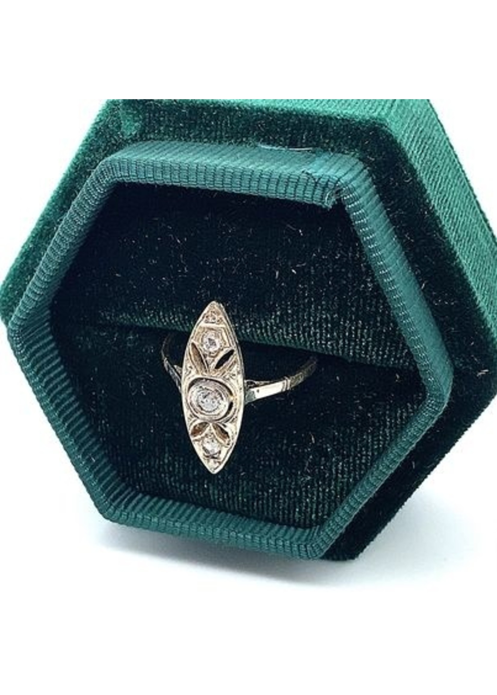 Vintage & Occasion Vintage gouden ring met diamant