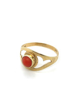 Vintage & Occasion Occasion gouden ring met bloedkoraal