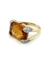 Vintage & Occasion Occasion geelgouden ring met citrien en diamant