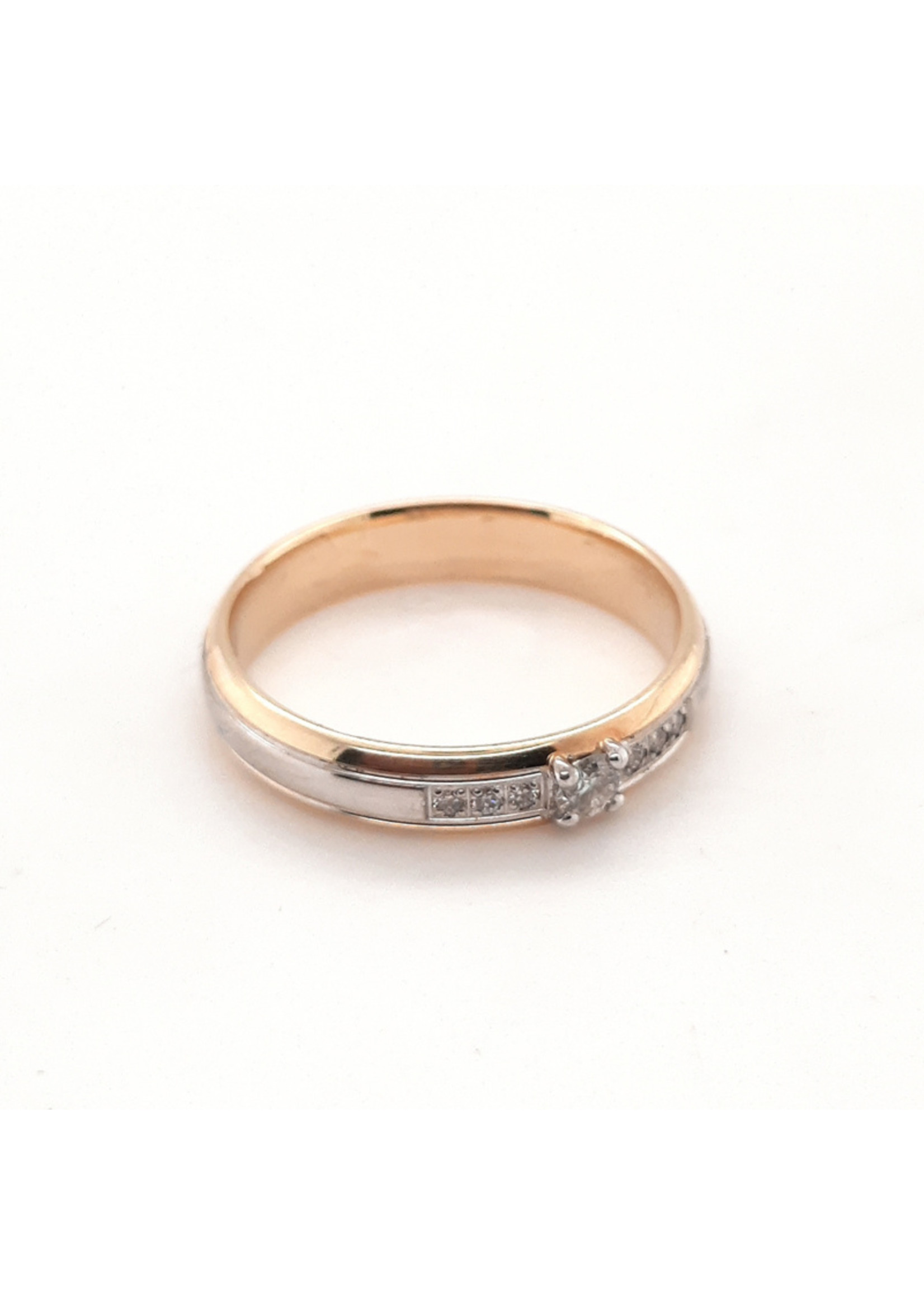 Vintage & Occasion Occasion Desiree bicolor gouden ring met diamant 0.19ct