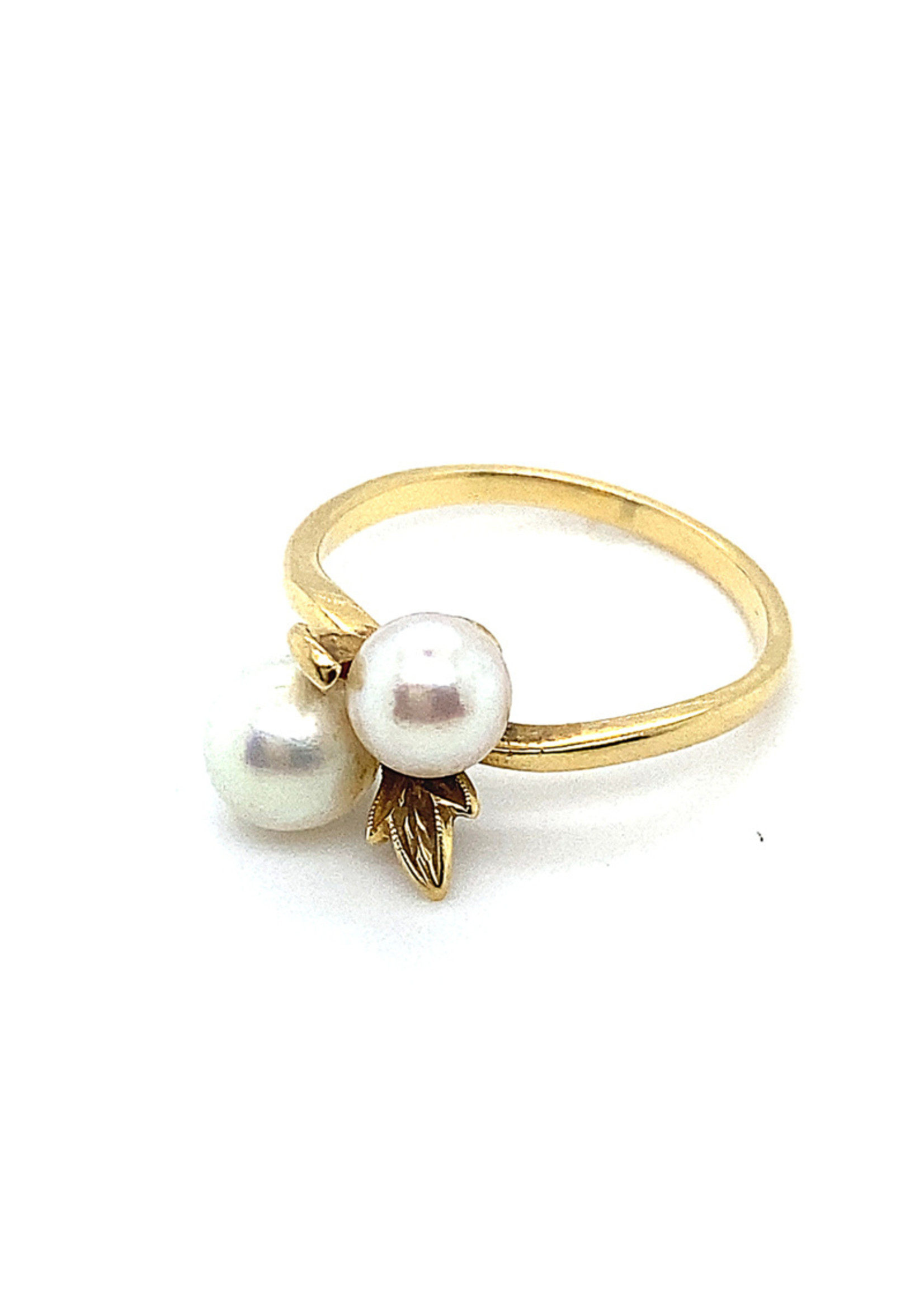 Vintage & Occasion Occasion gouden ring met 2 parels