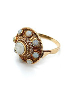 Vintage & Occasion Occasion gouden ring met 9 Ethiopische opalen