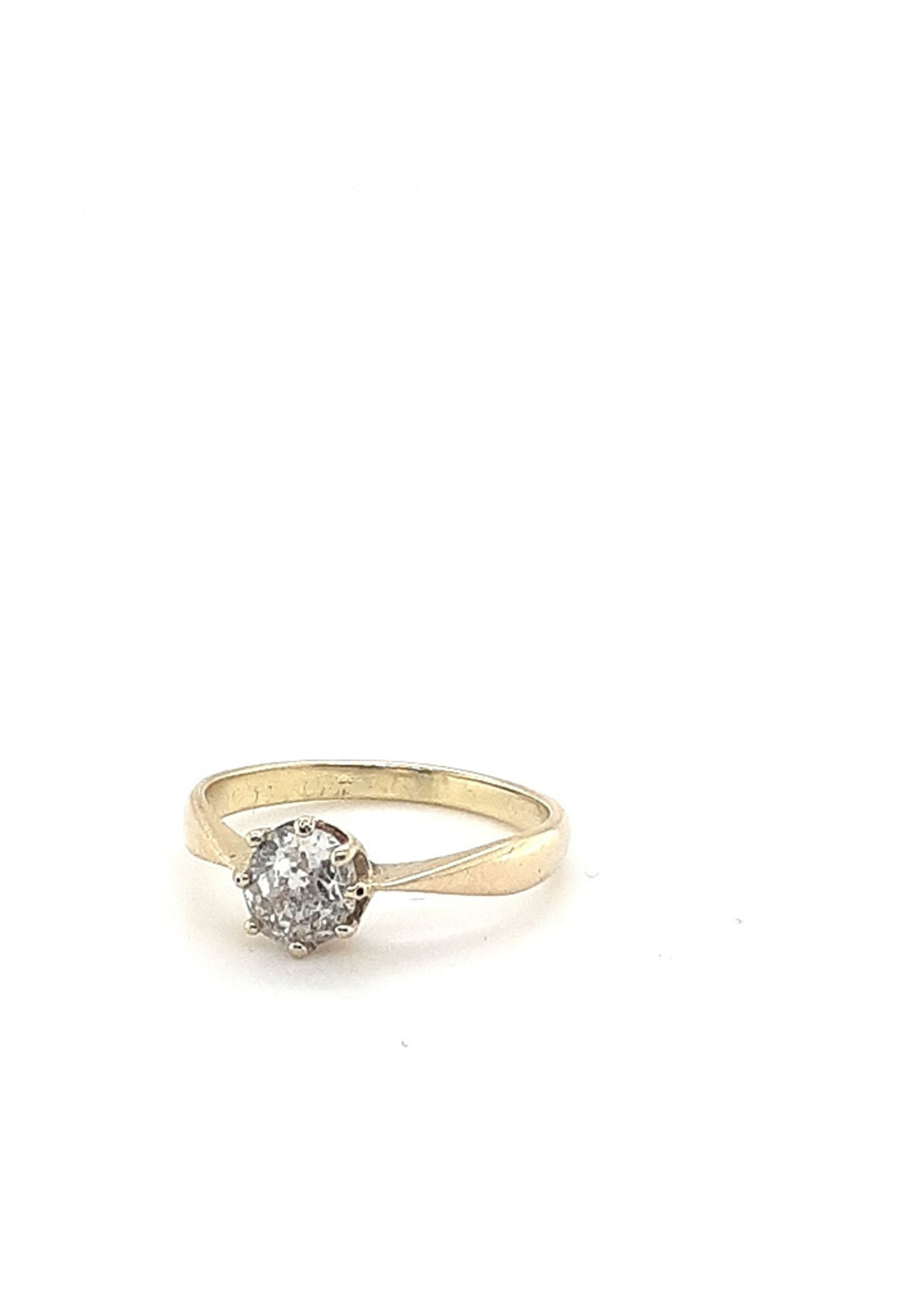Vintage & Occasion Gouden ring met Bolsjewiek diamant solitair