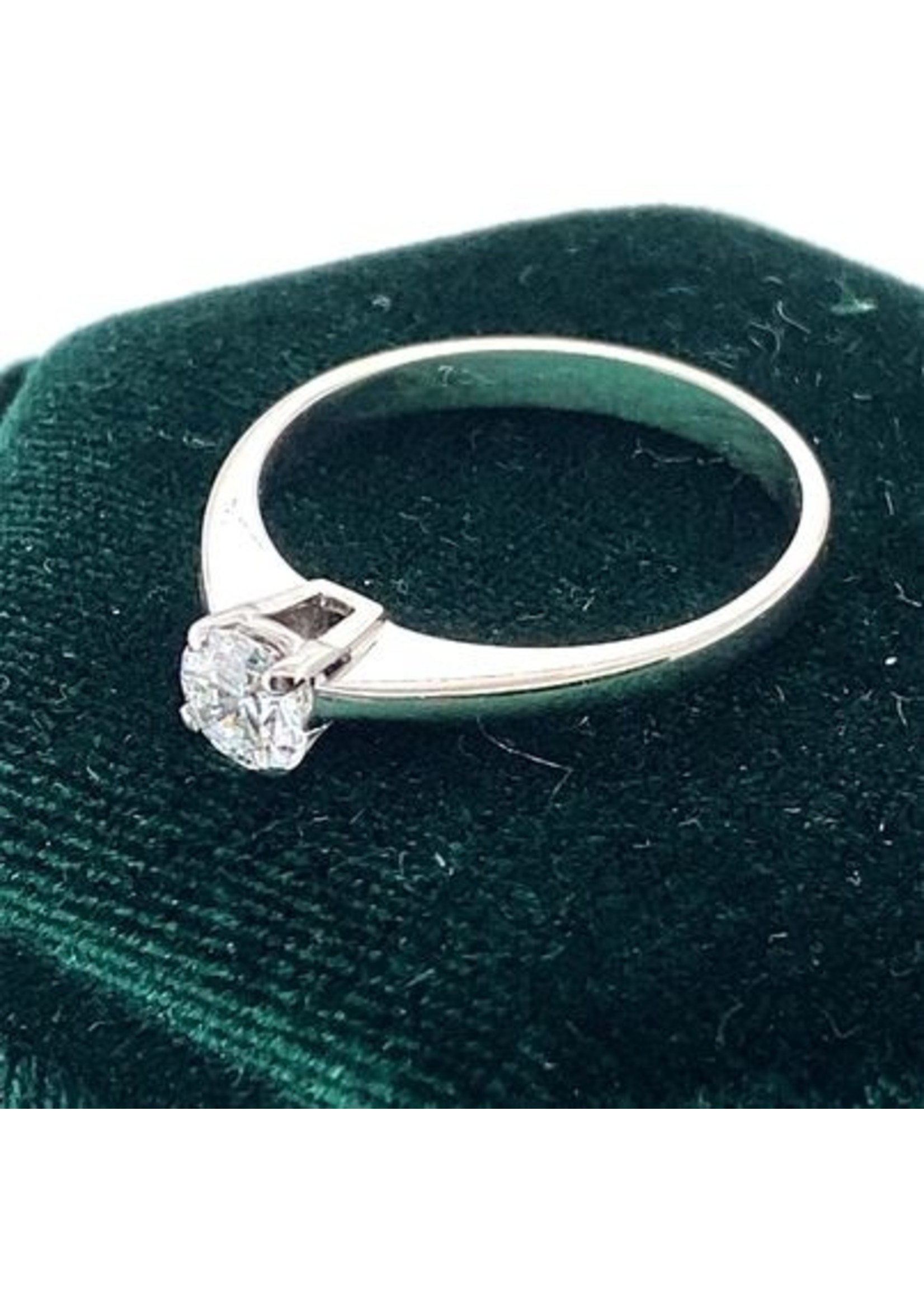 Vintage & Occasion Occasion 18k witgouden solitairring met diamant 0.50ct