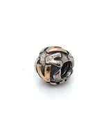 Vintage & Occasion Occasion Pandora bedel goud zilver letter V