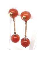 Vintage & Occasion Occasion geelgouden oorhangers met carneool bollen